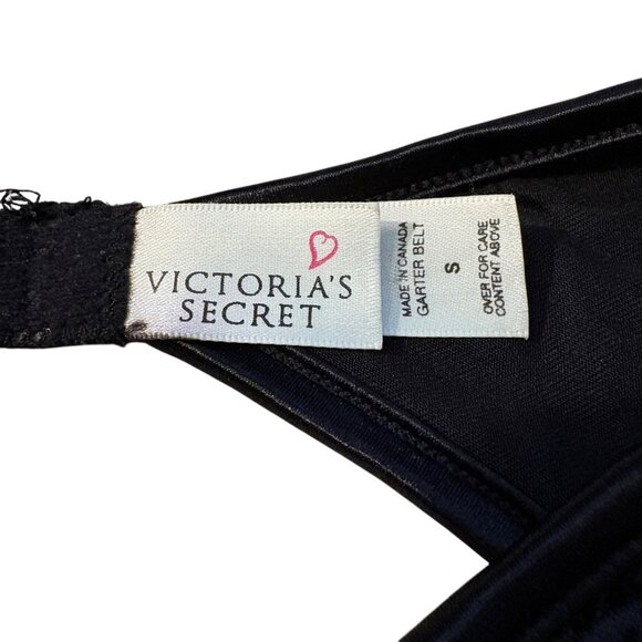 Victoria's Secret Vintage Lace & Satin Black Garter Belt Small - Picture 2 of 3